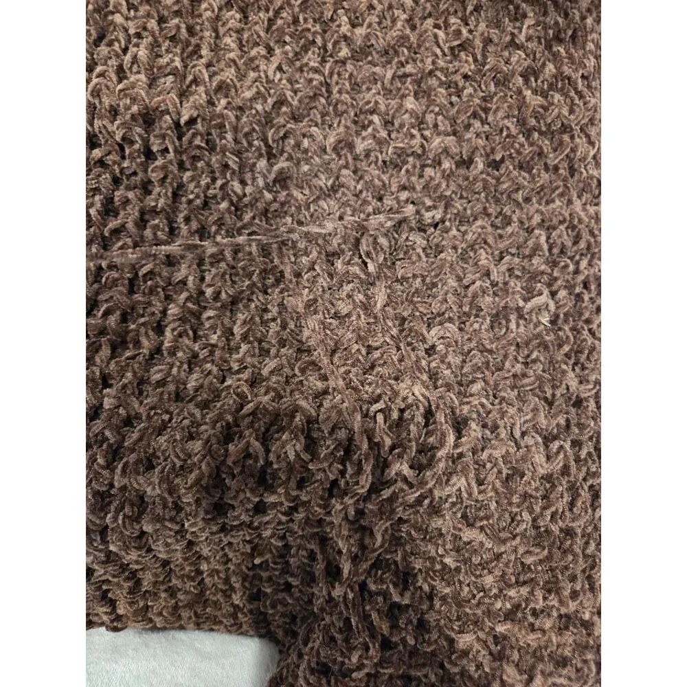 Tahari Home Brown Decorative Throw Textured Chunky Knit NWT with flaws